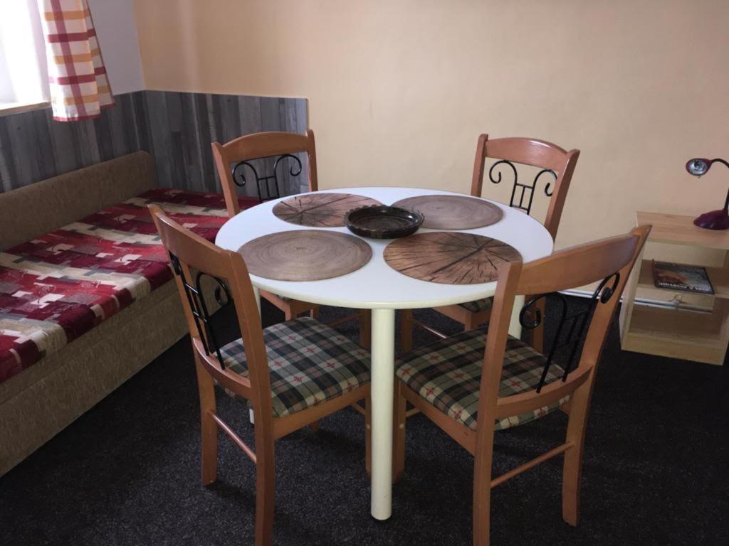 Apartmány Forest Kovarska Exterior foto